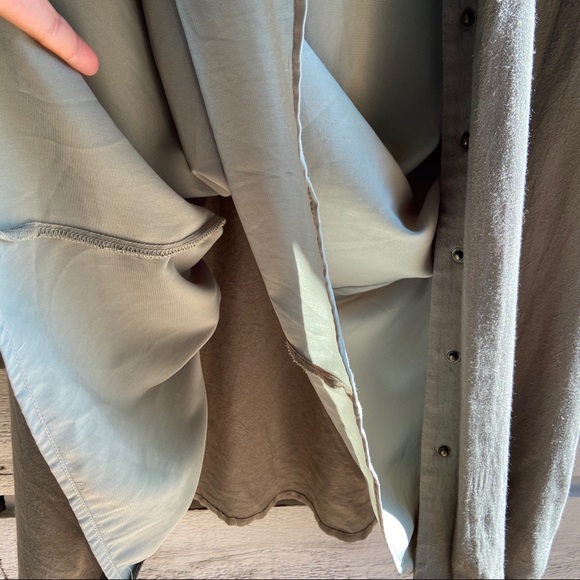 Urban Outfitters | army green cargo vest - Picture 5 of 9